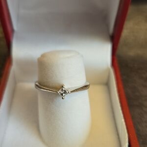 10k White Gold Diamond Ring, Sz 5